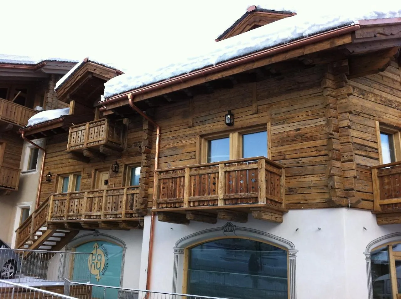 Ski Holidays Apartments Livigno Italien