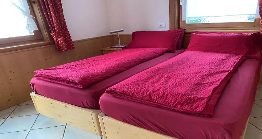Ski Holidays Apartments Livigno Itália